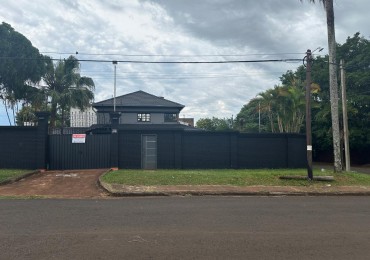 SE VENDE LOTE EN ESQUINA